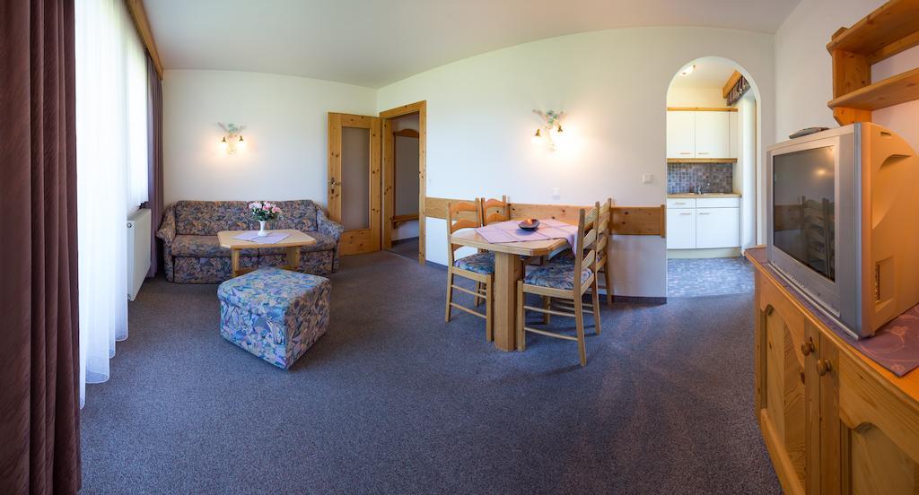 Pension Roasthof Neustift im Stubaital Habitación foto